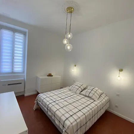 Grand T2 Cours Napoleon A *